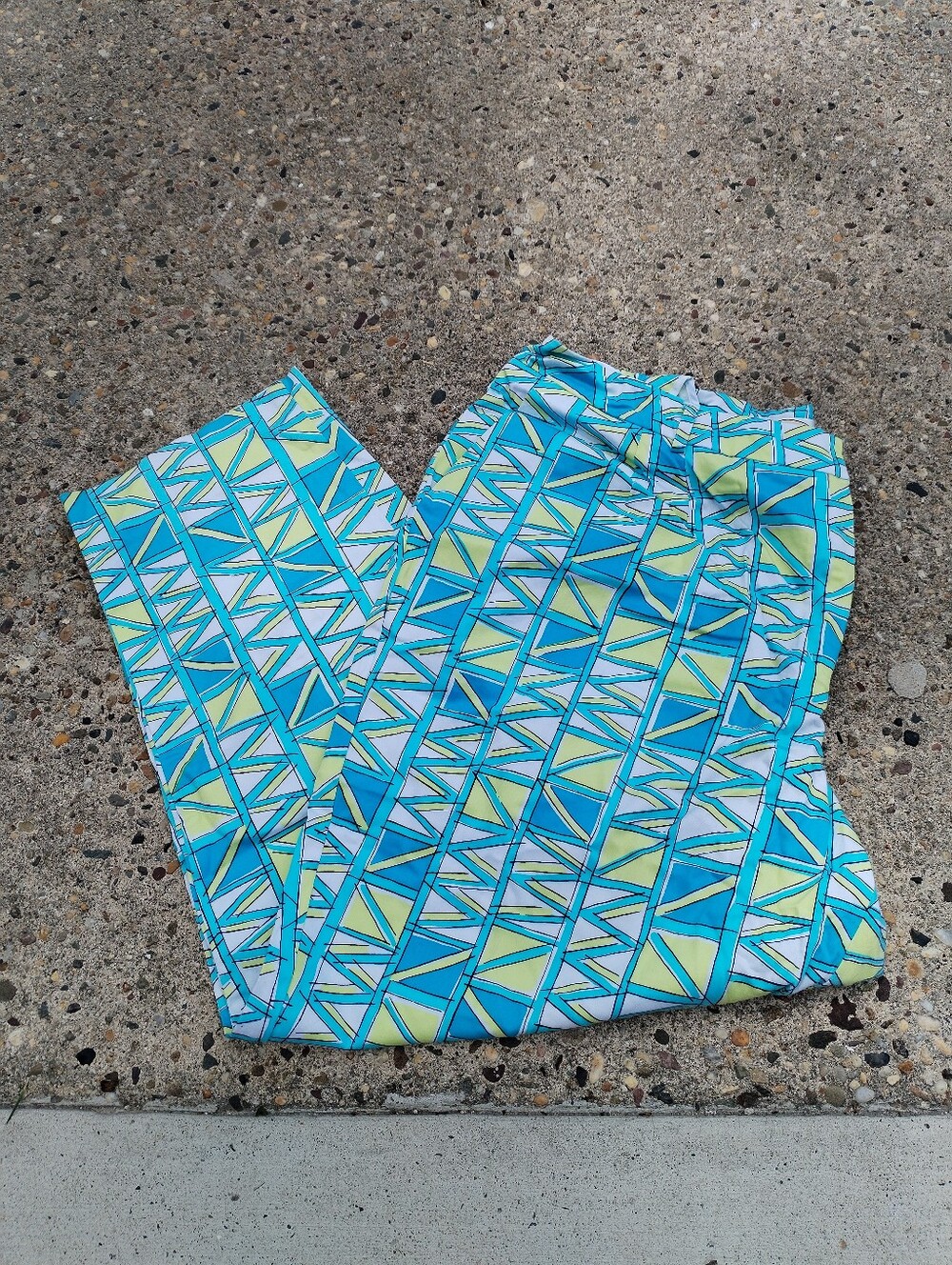 🔴Talbots Turquoise and Lime Geometric Pants